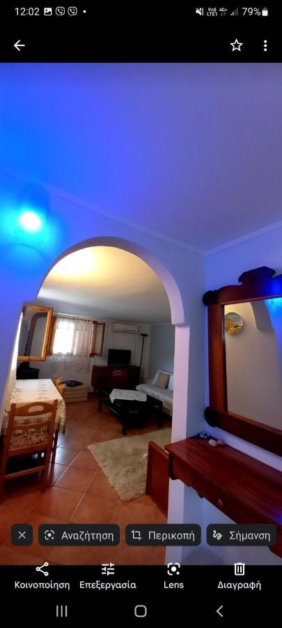 Porto Vito Apartamento Aigosthena Exterior foto